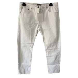 The Row NWT White Ashland Jeans dark buttons. Size 12.